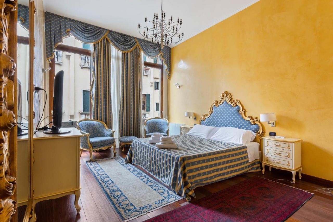 Vip Venice Rooms ภายนอก รูปภาพ